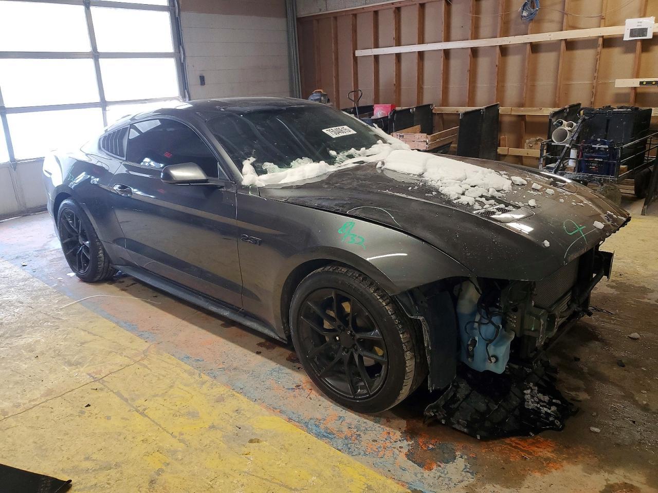 2019 FORD MUSTANG