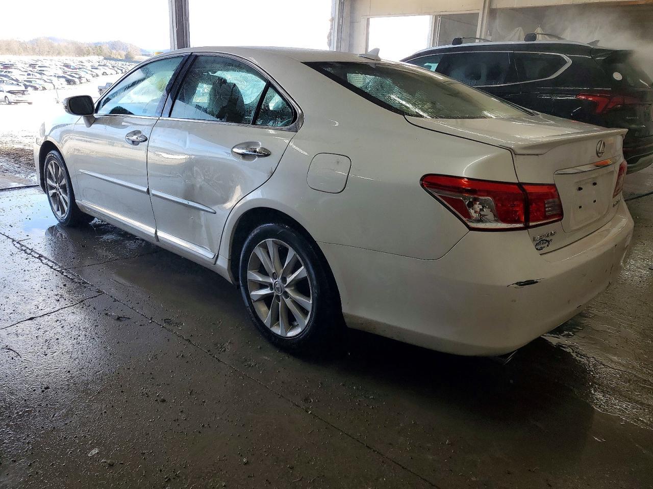 2010 LEXUS ES 350