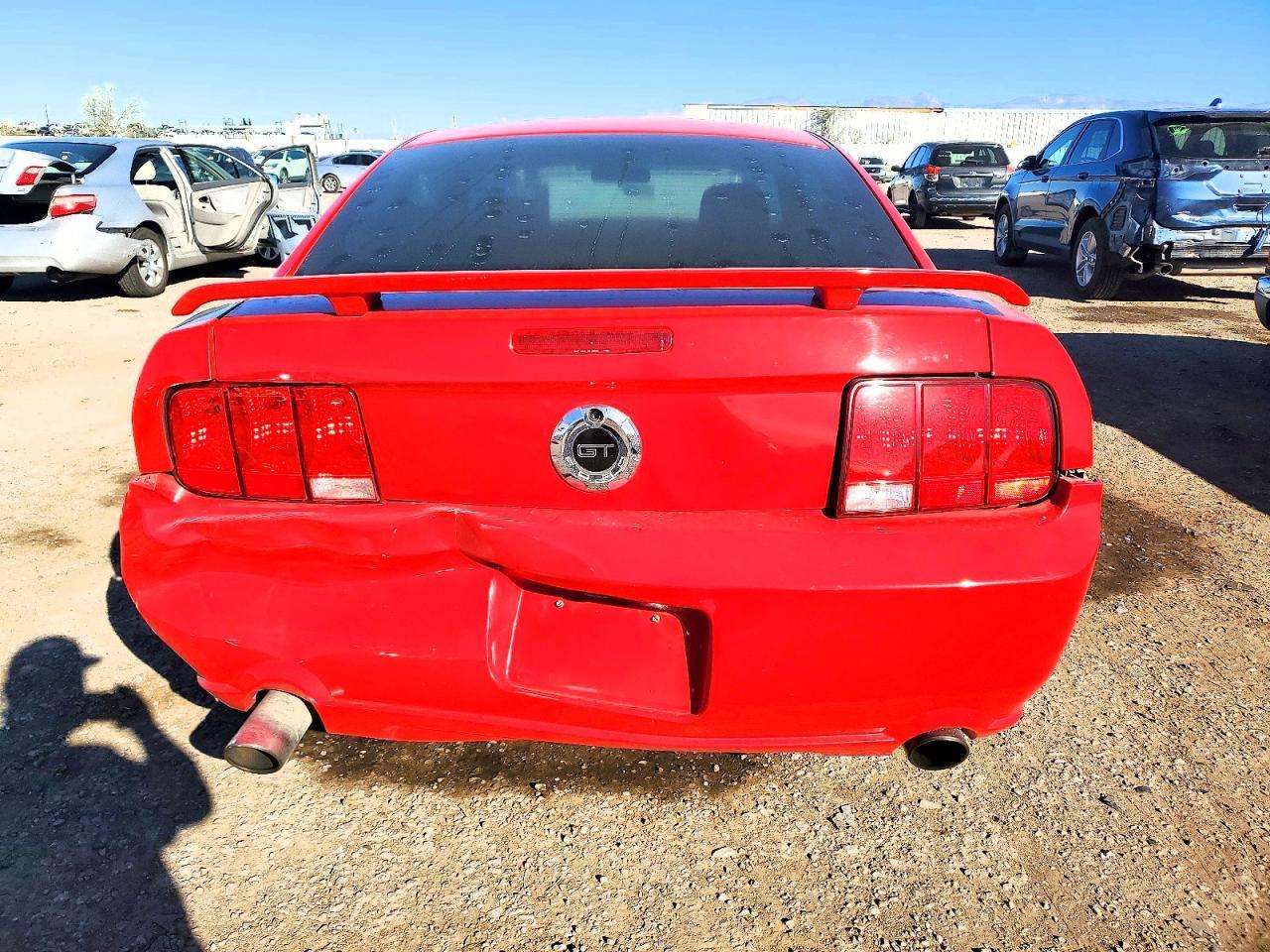 2005 FORD MUSTANG