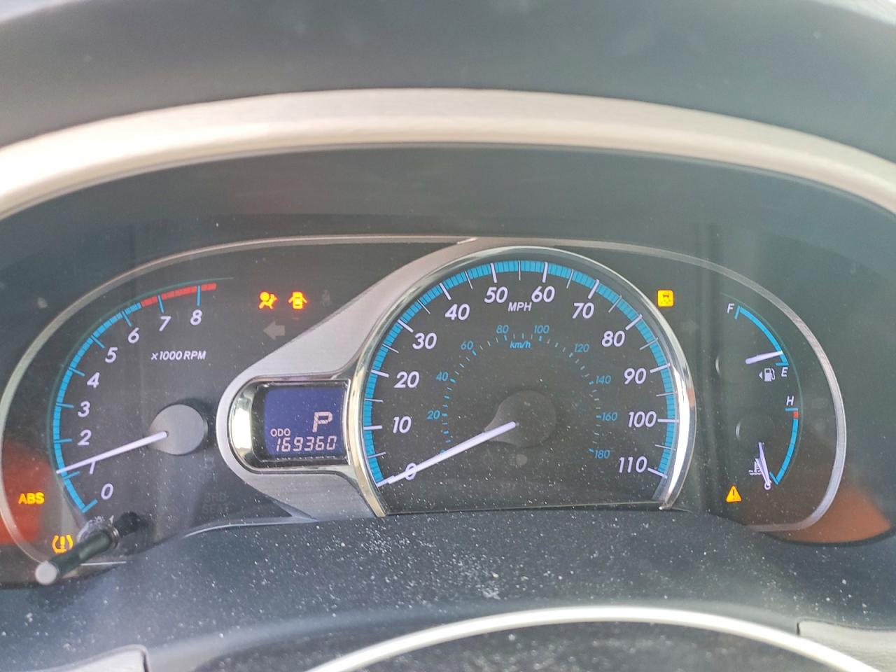 2014 TOYOTA SIENNA