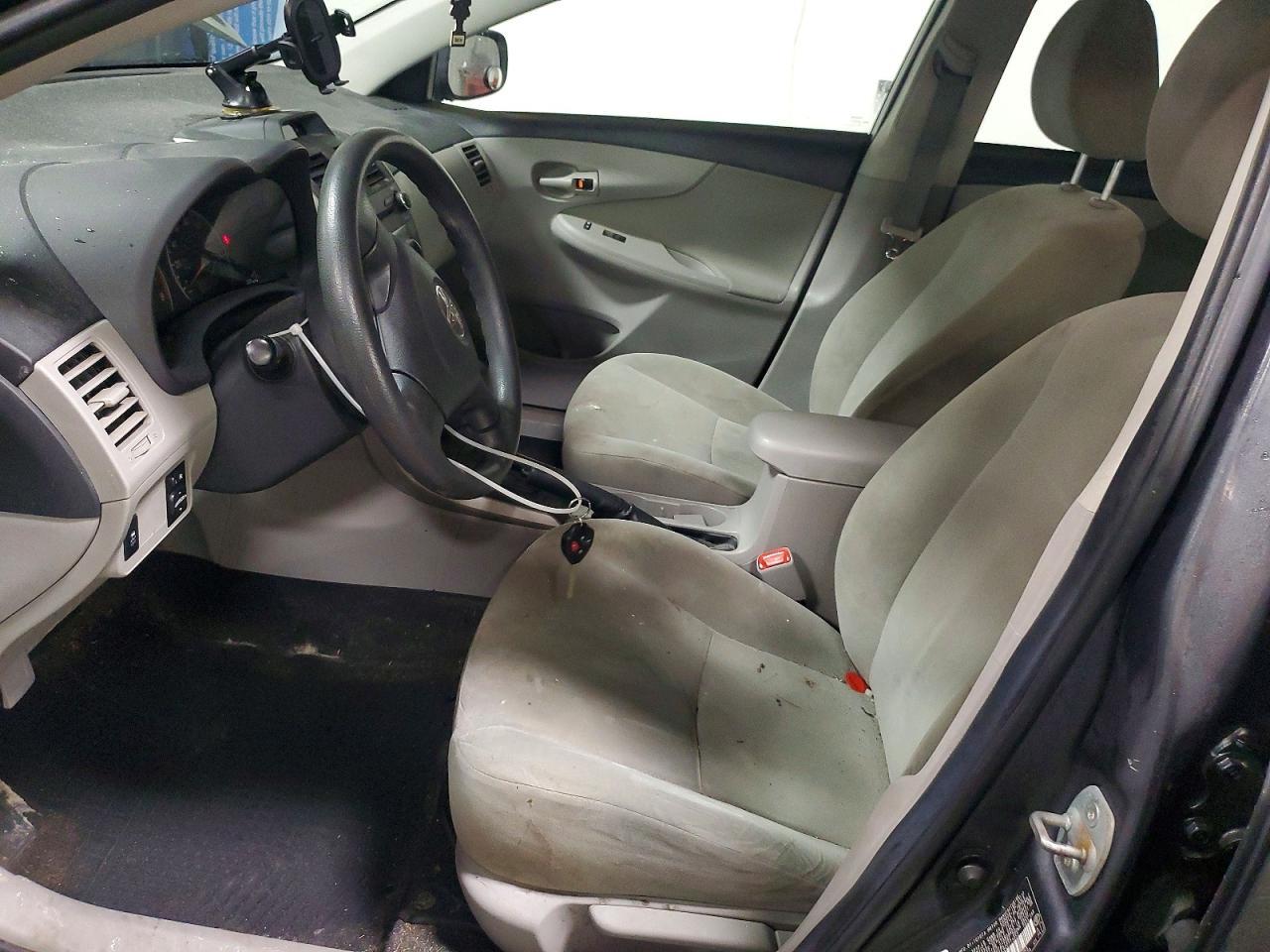 2012 TOYOTA COROLLA