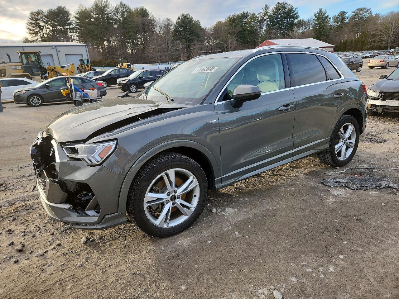 2022 AUDI Q3
