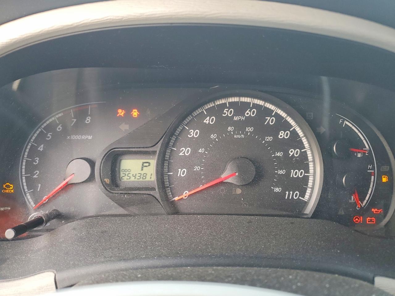 2012 TOYOTA SIENNA