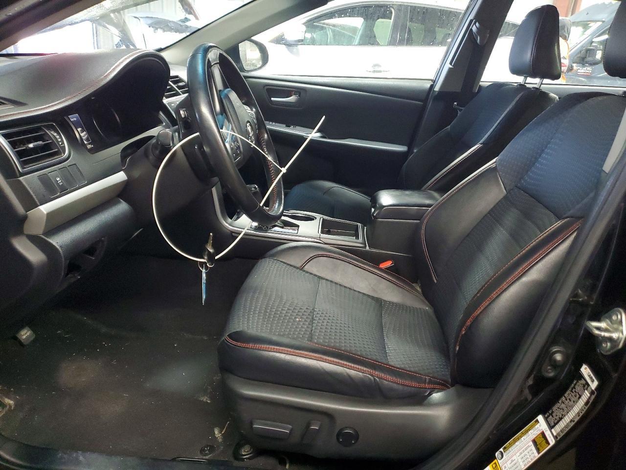 2015 TOYOTA CAMRY