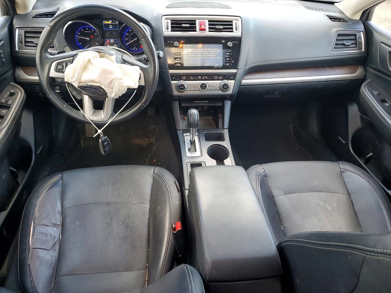 2017 SUBARU Outback