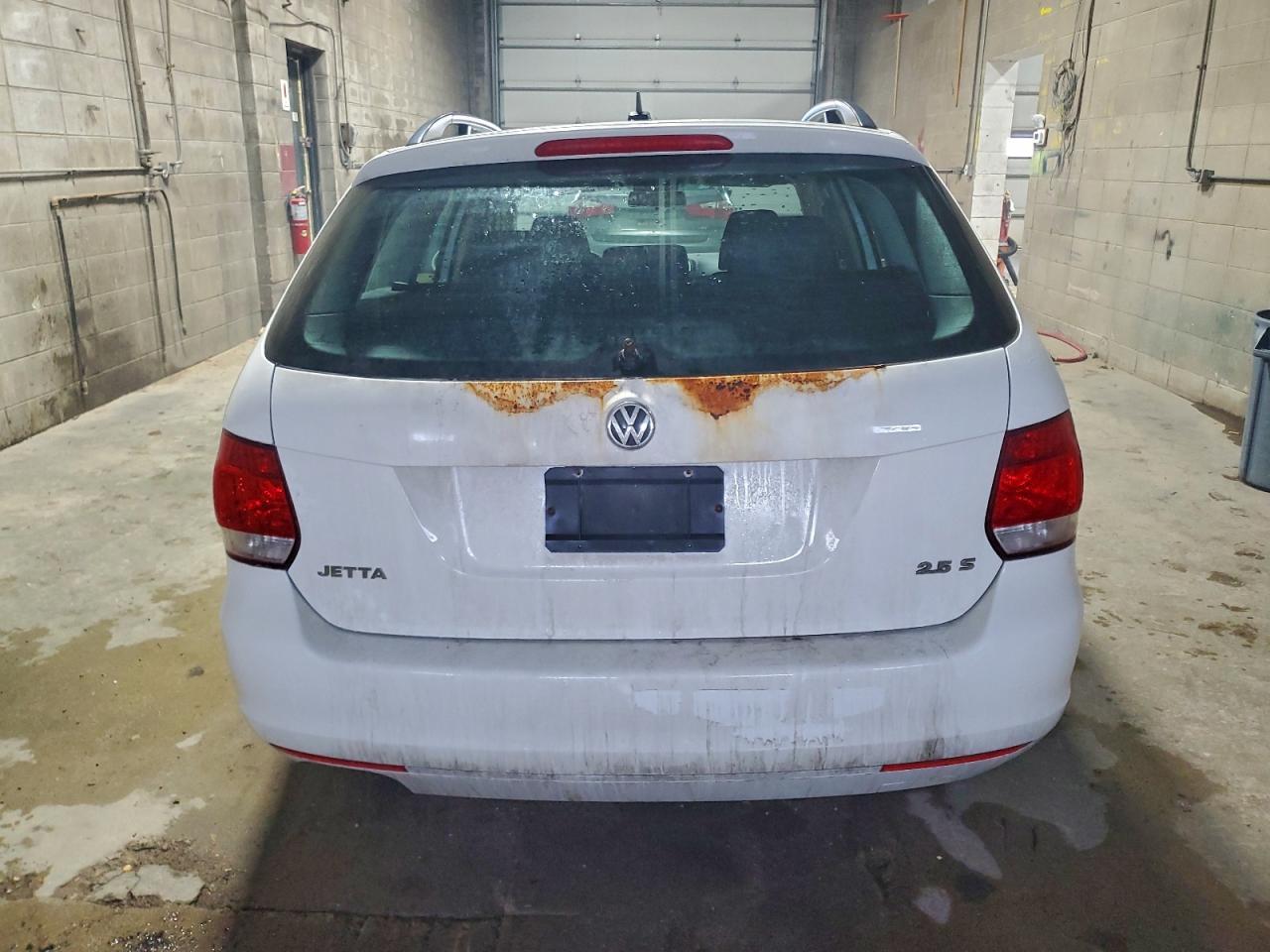 2011 VOLKSWAGEN JETTA