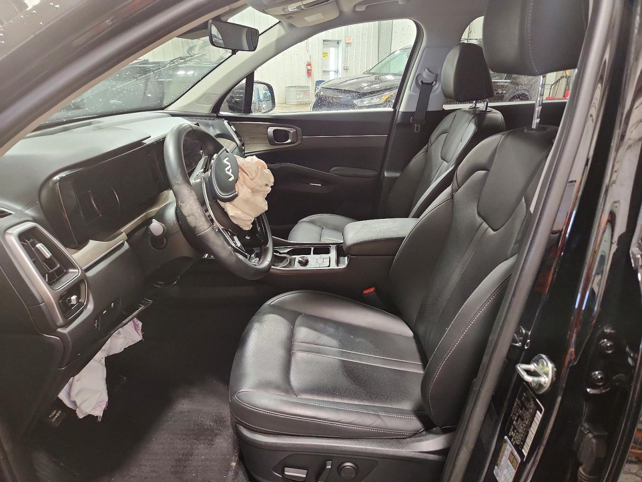 2023 KIA SORENTO