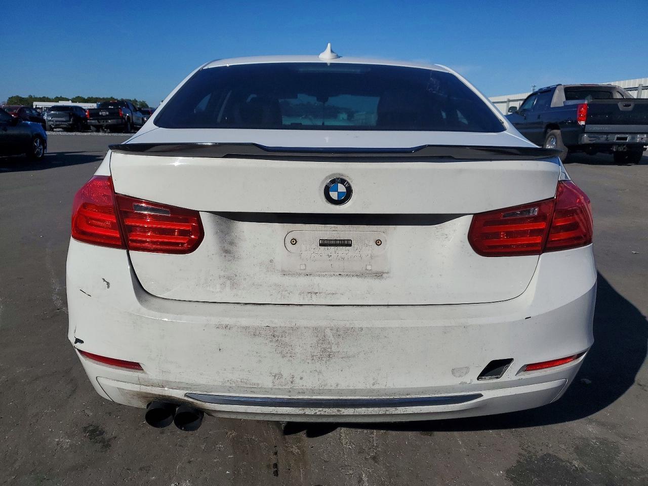 2013 BMW 3 SERIES