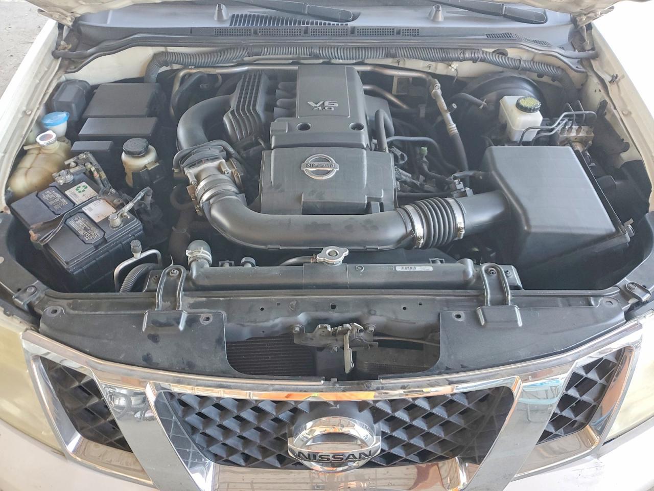 2012 NISSAN PATHFINDER
