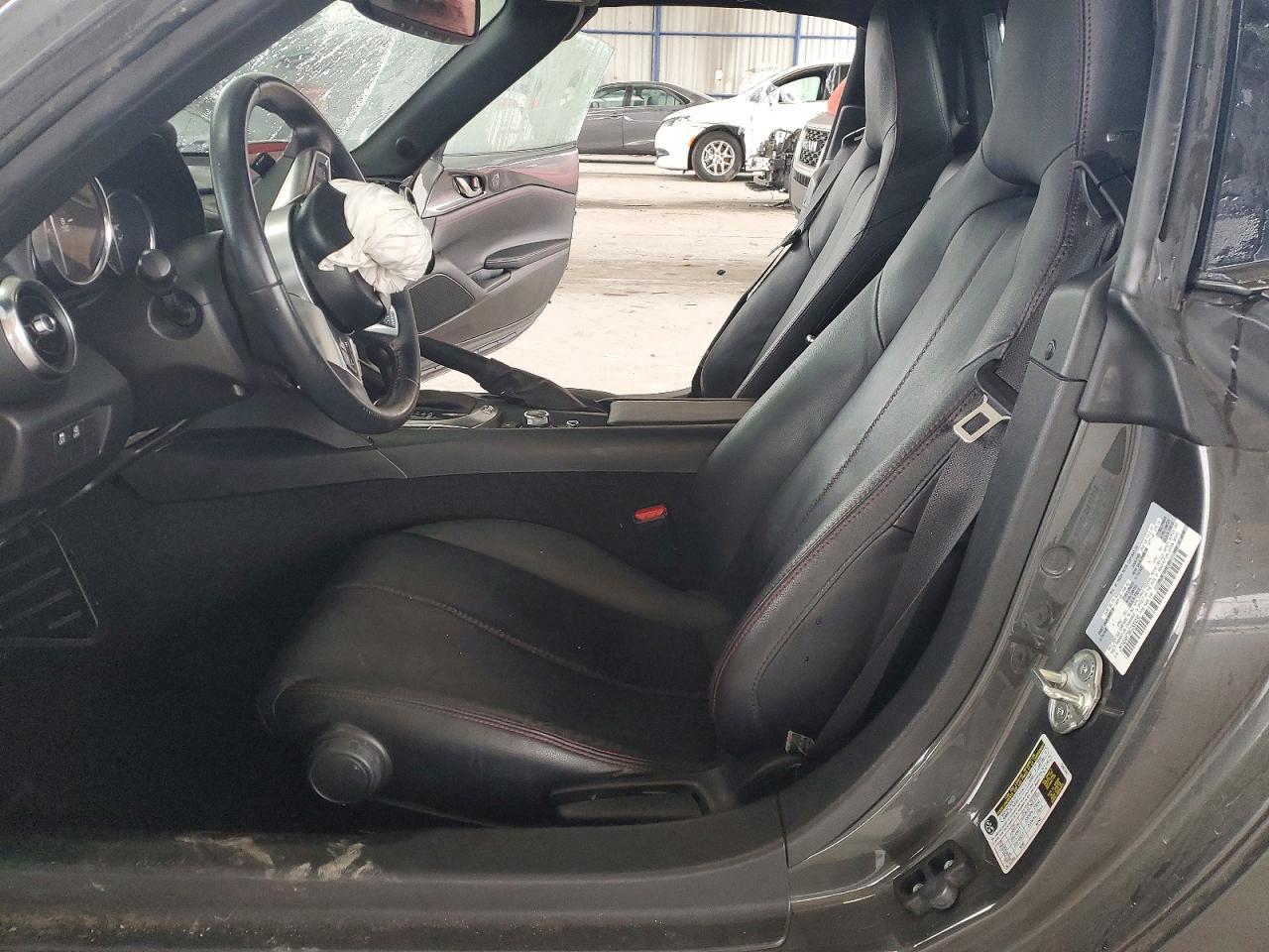 2019 MAZDA MX-5 Miata