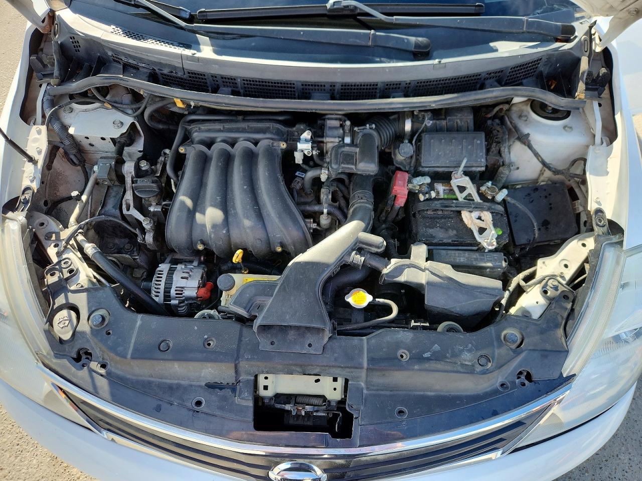 2011 NISSAN VERSA
