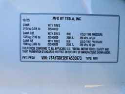 2026 TESLA MODEL Y