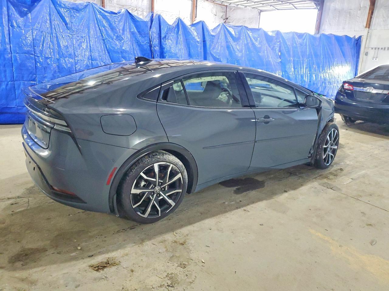 2025 TOYOTA PRIUS