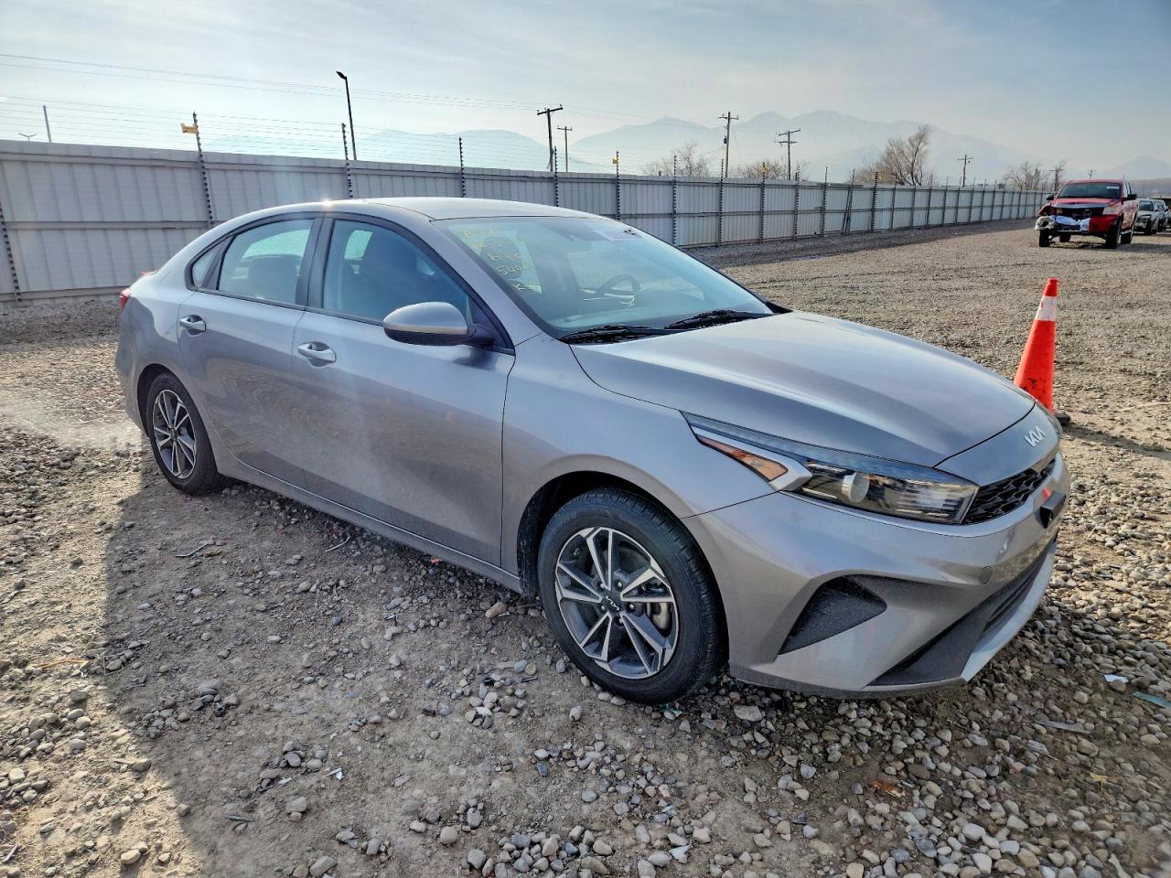 2023 KIA FORTE