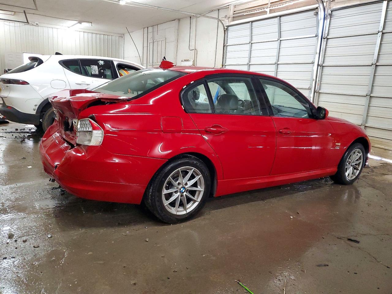 2010 BMW 3 SERIES