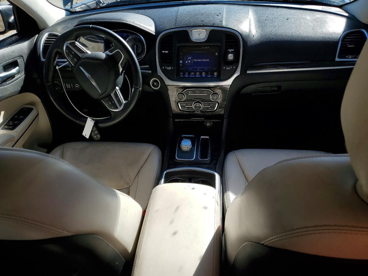 2015 CHRYSLER 300