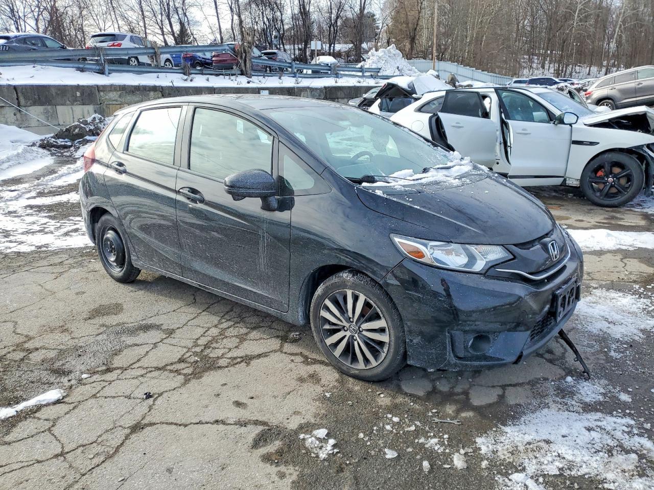 2015 HONDA FIT