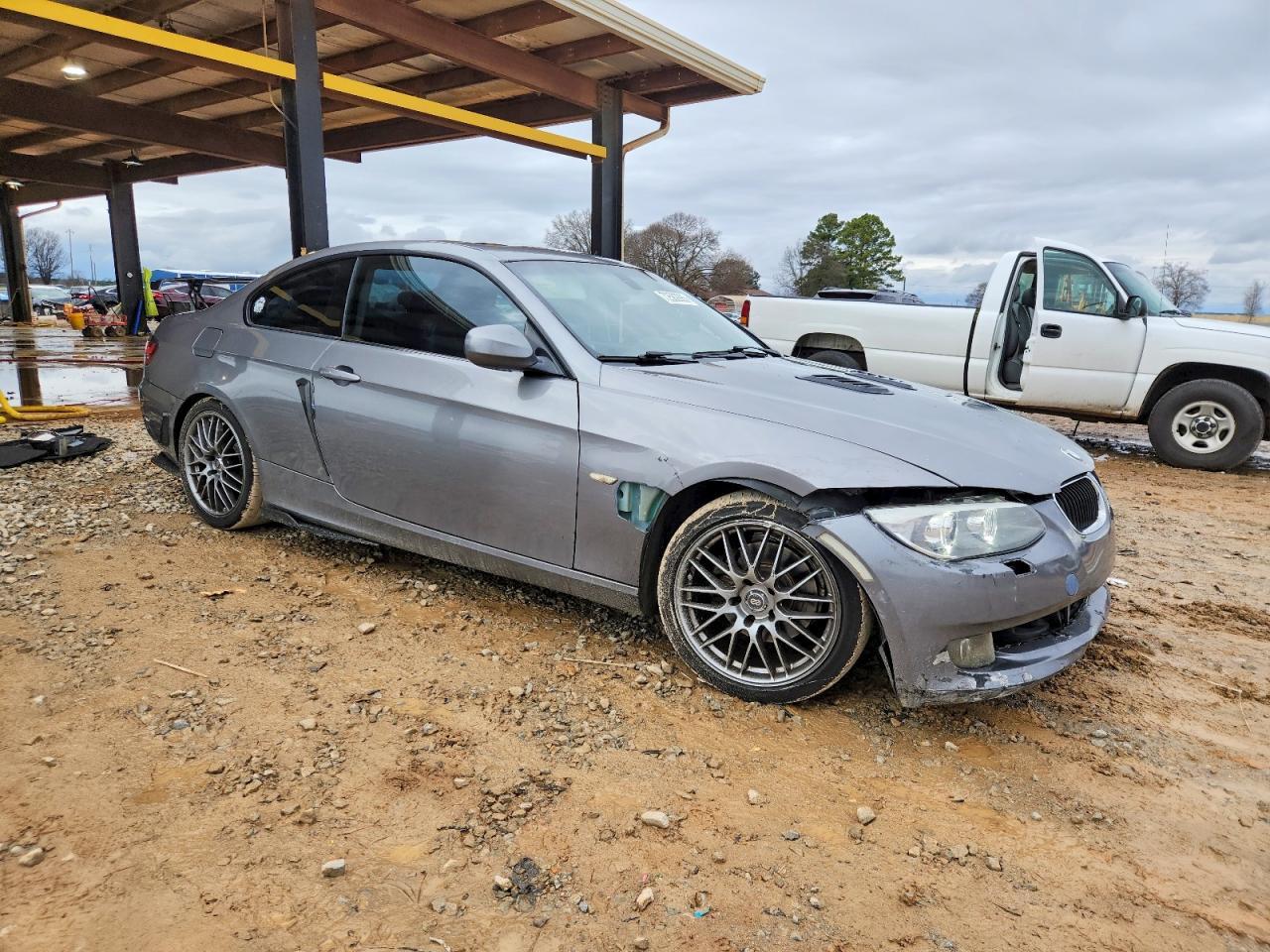 2011 BMW 3 SERIES