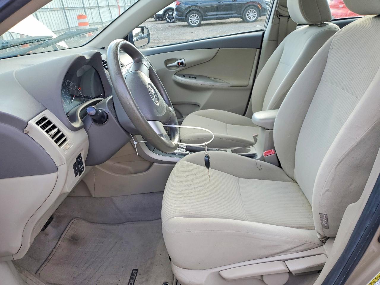 2010 TOYOTA COROLLA