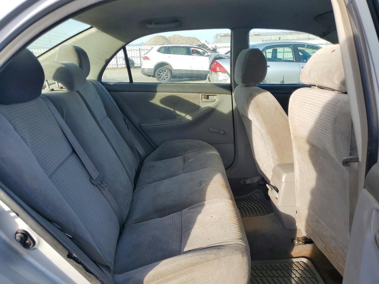 2005 TOYOTA COROLLA