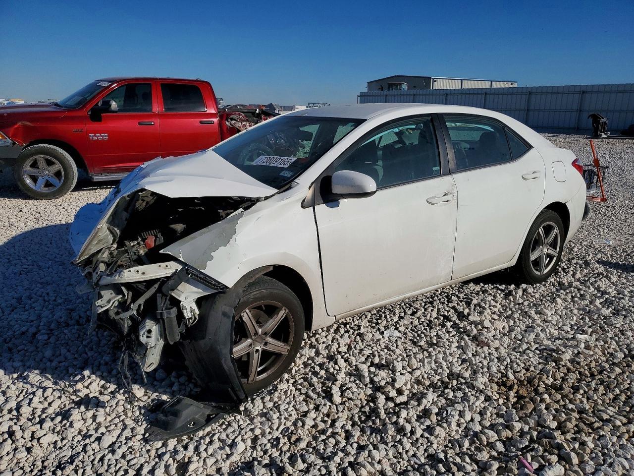 2016 TOYOTA COROLLA