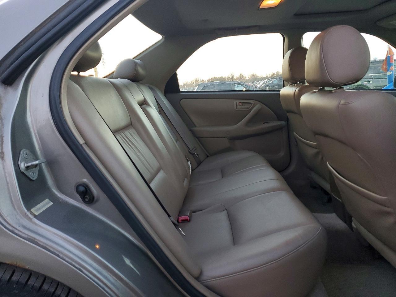 2000 TOYOTA CAMRY