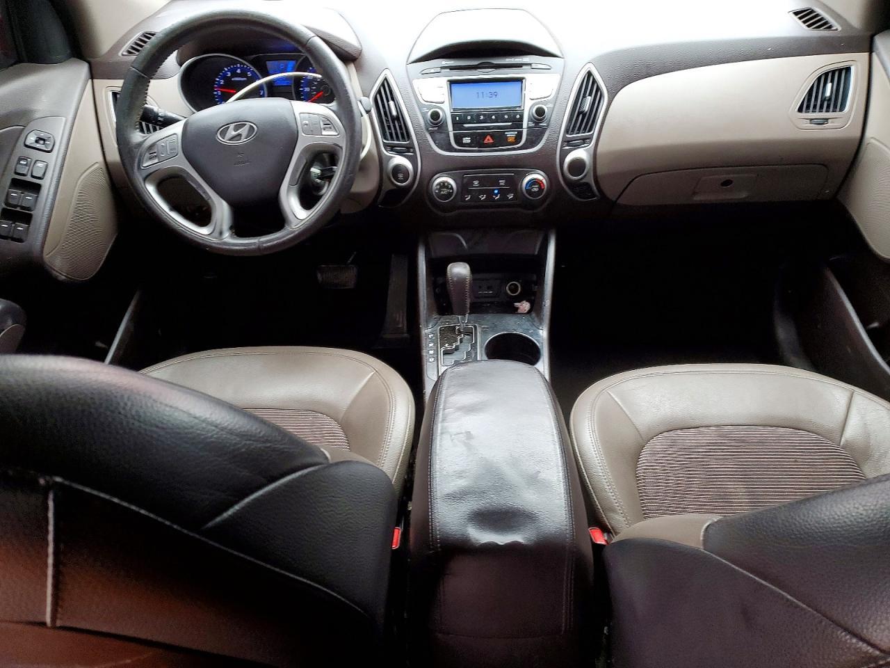 2012 HYUNDAI TUCSON