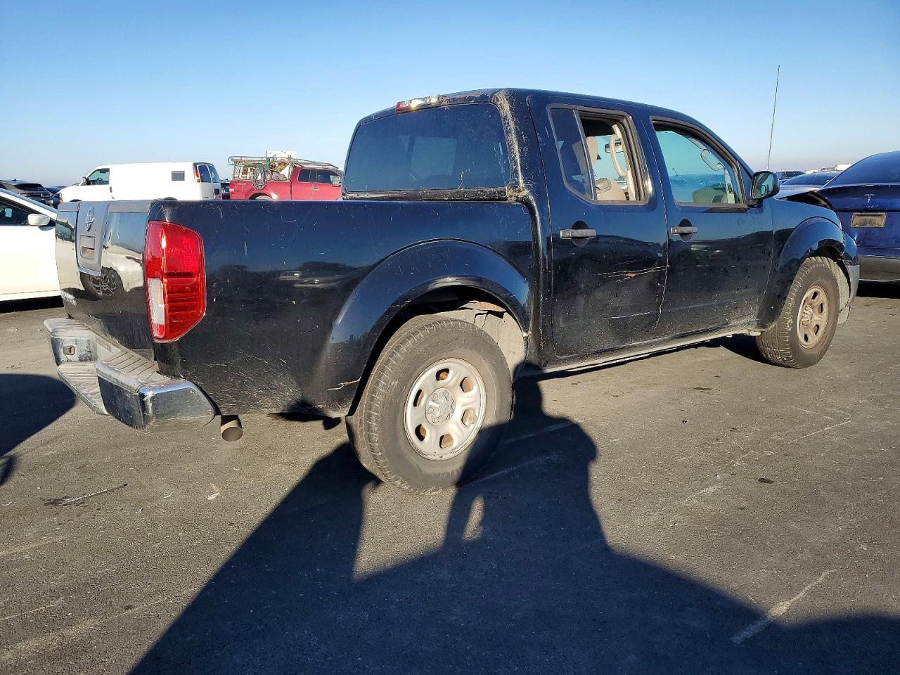 2012 NISSAN Frontier