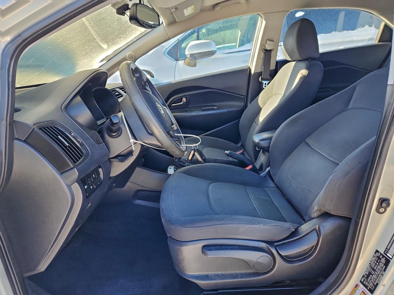 2012 KIA RIO
