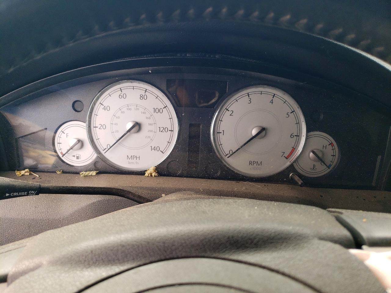 2005 CHRYSLER 300