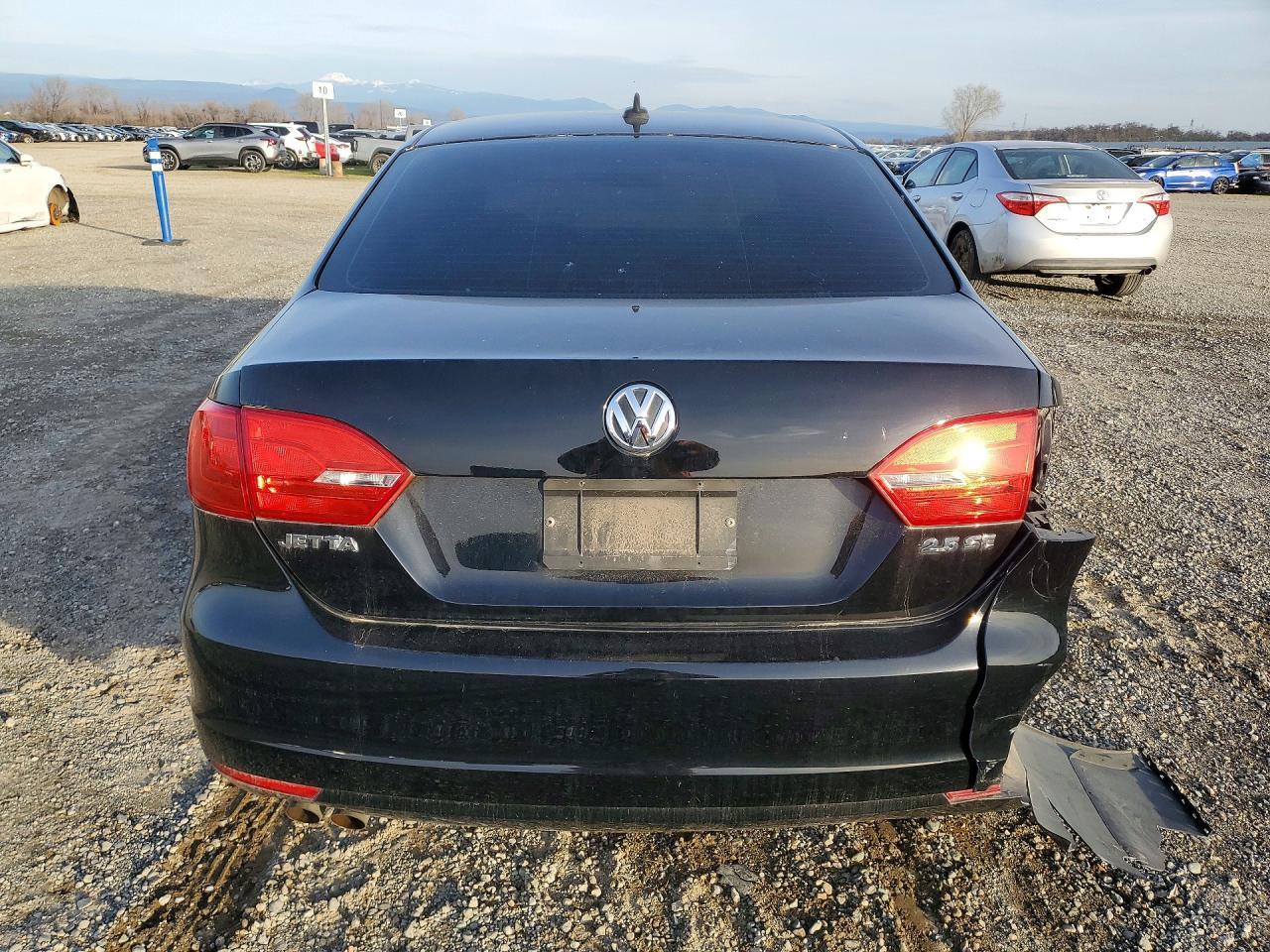 2013 VOLKSWAGEN JETTA