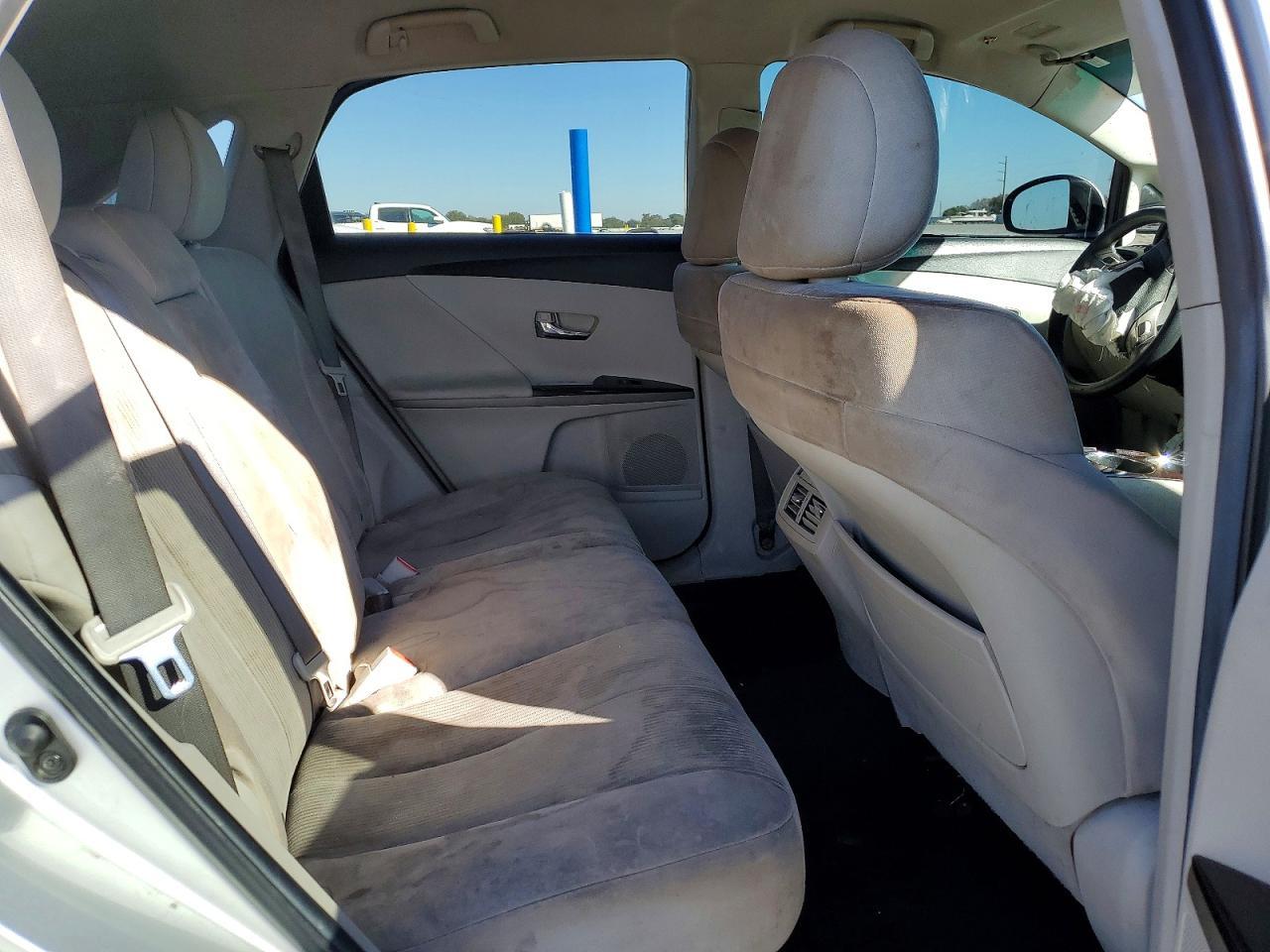 2011 TOYOTA VENZA