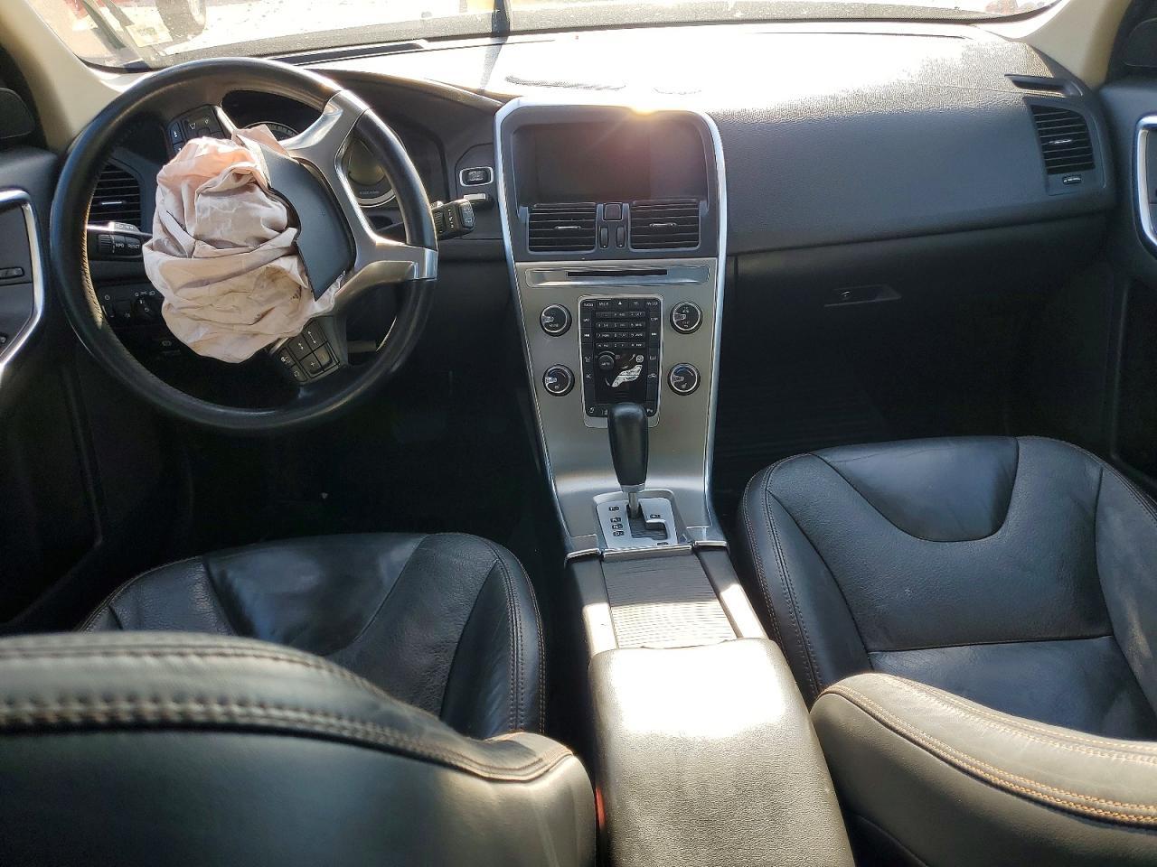 2012 VOLVO XC60
