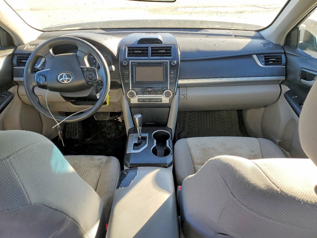2014 TOYOTA CAMRY