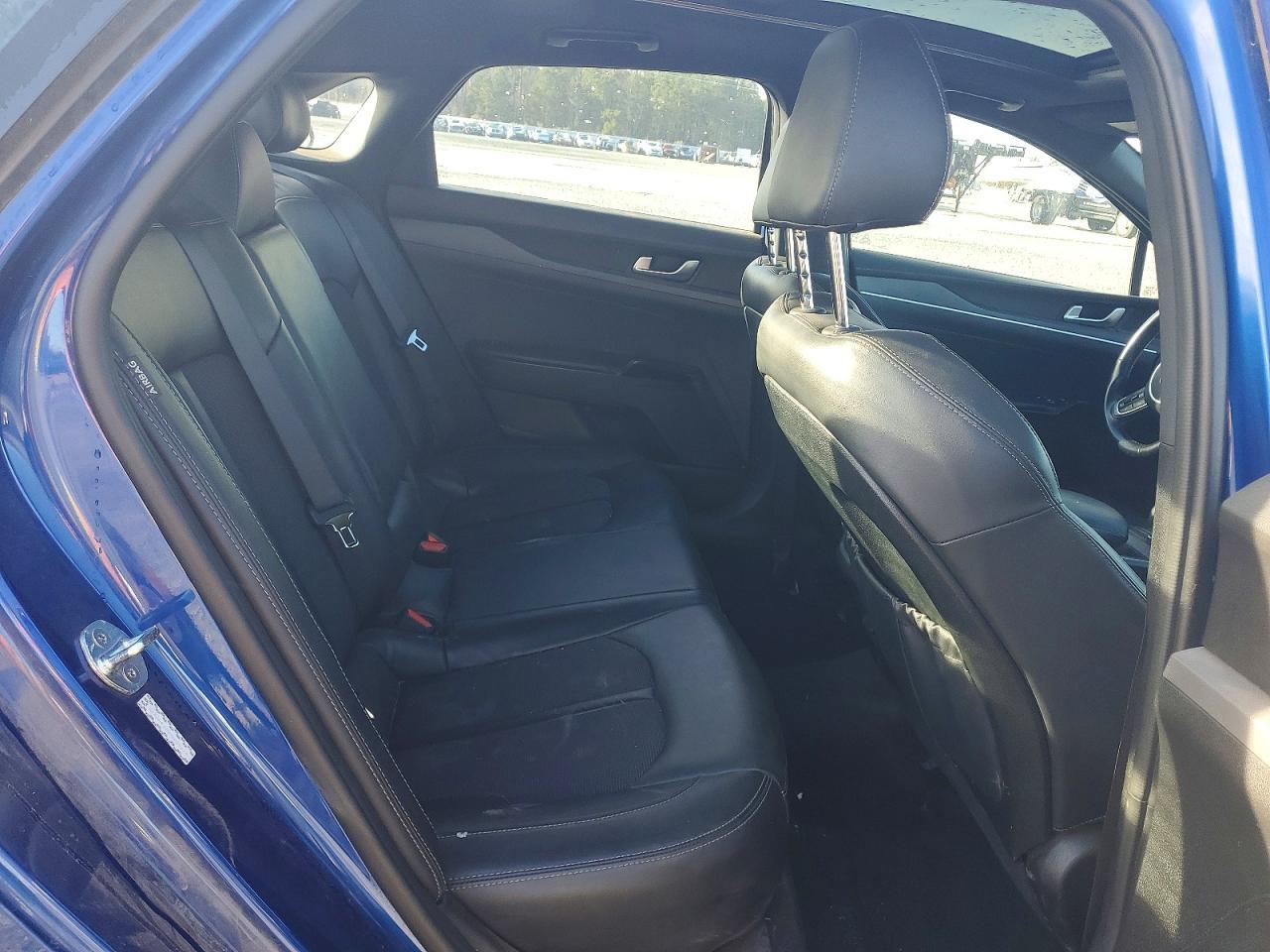 2021 KIA K5