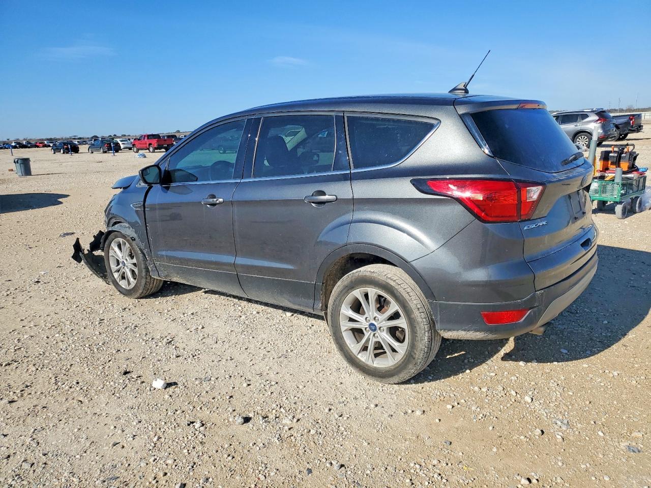 2019 FORD ESCAPE
