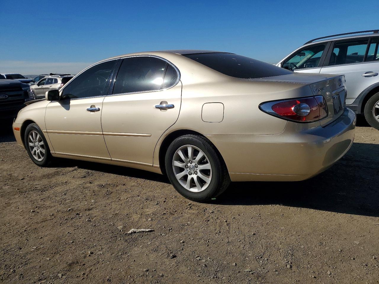 2004 LEXUS ES 330