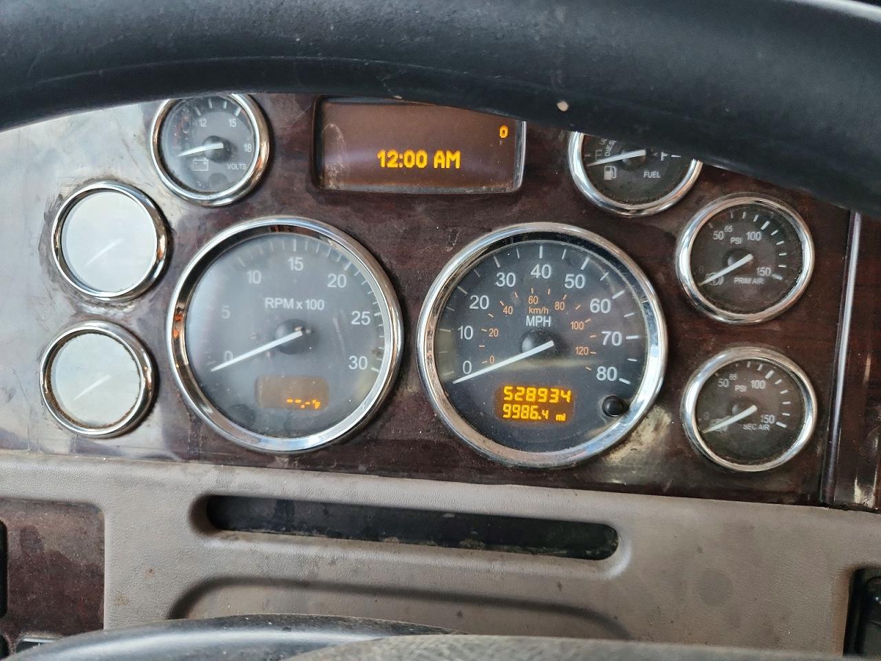 2014 PETERBILT 389