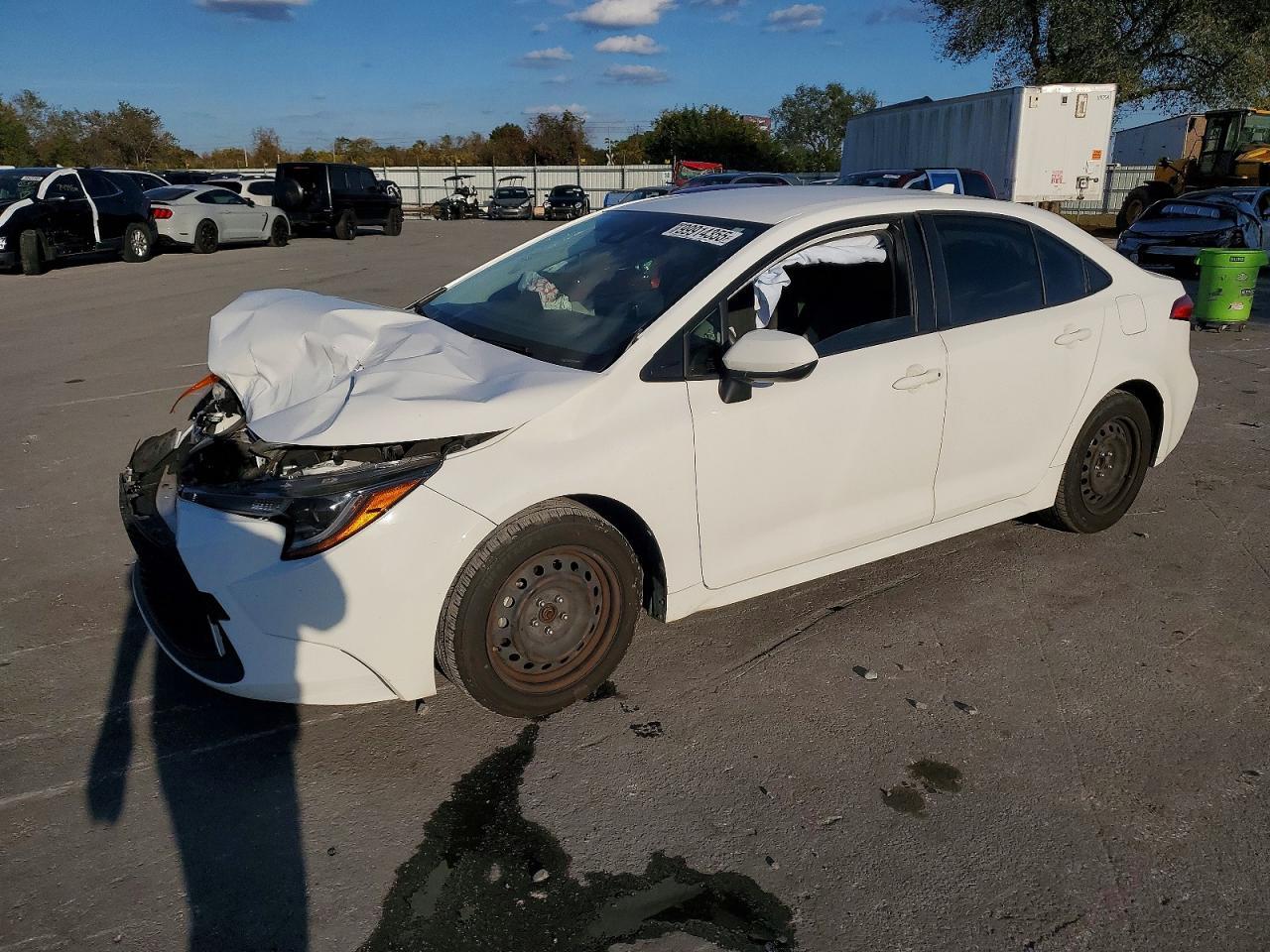 2021 TOYOTA COROLLA