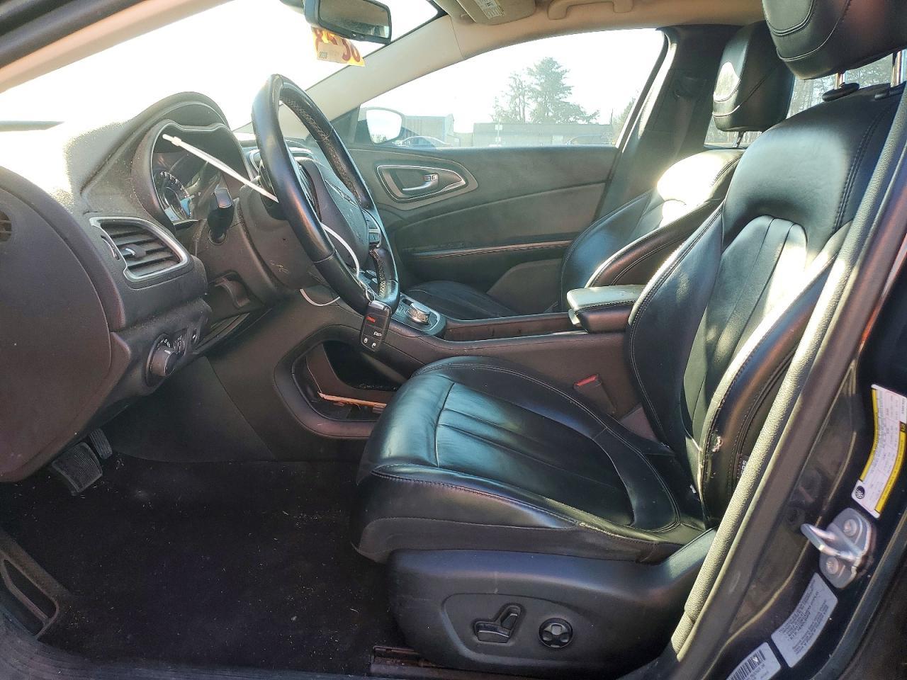 2017 CHRYSLER 200