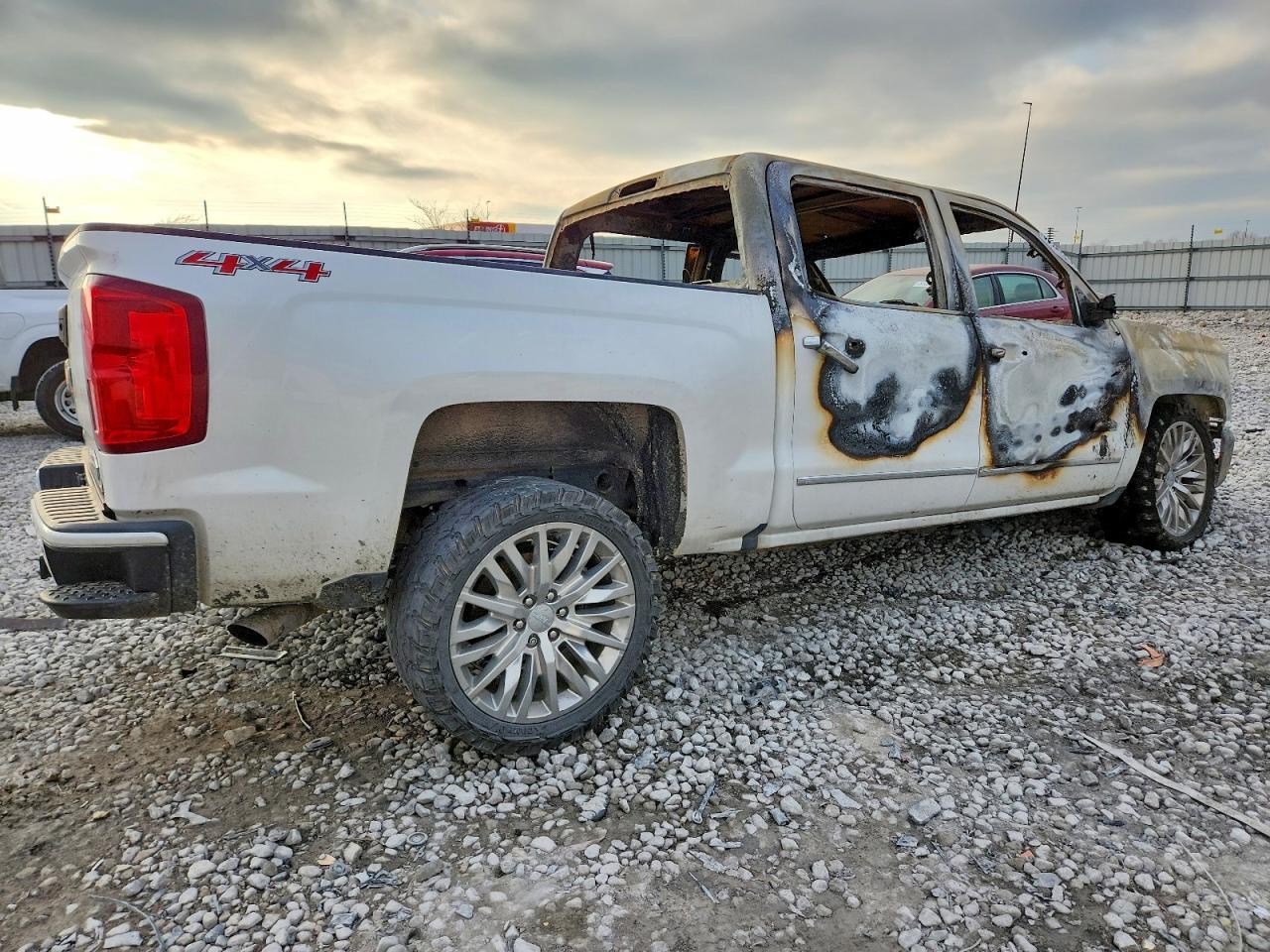 2016 CHEVROLET Silverado