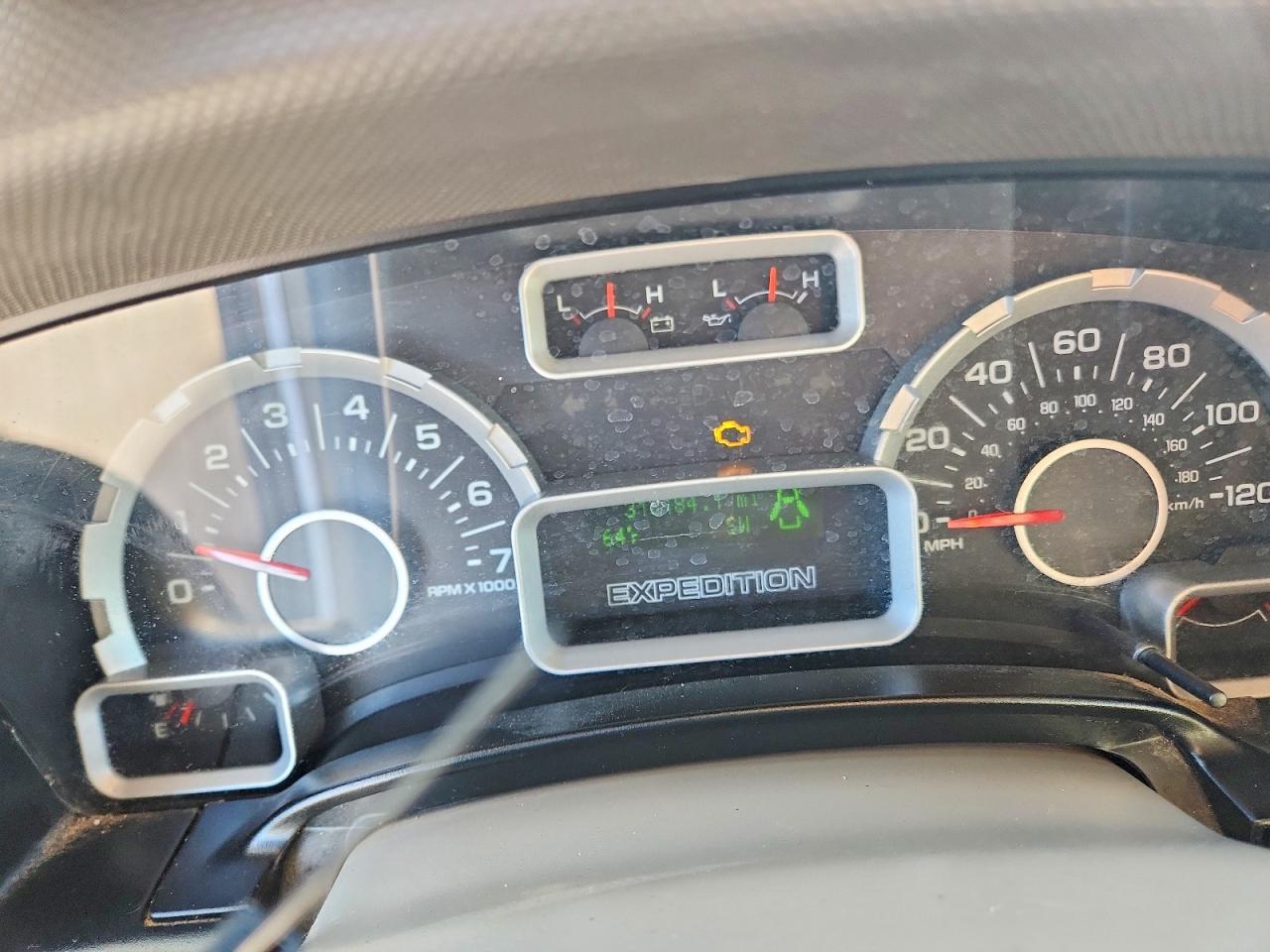 2010 FORD Expedition