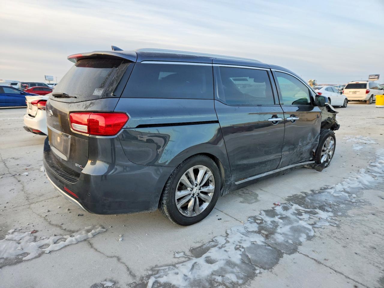 2018 KIA SEDONA