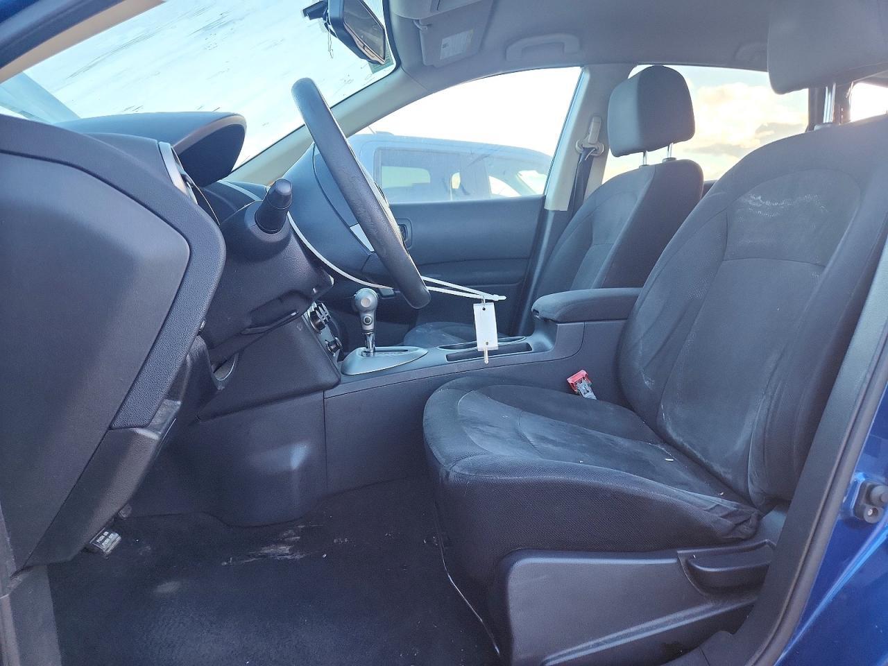 2010 NISSAN ROGUE