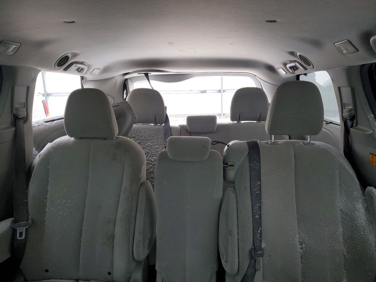 2013 TOYOTA SIENNA