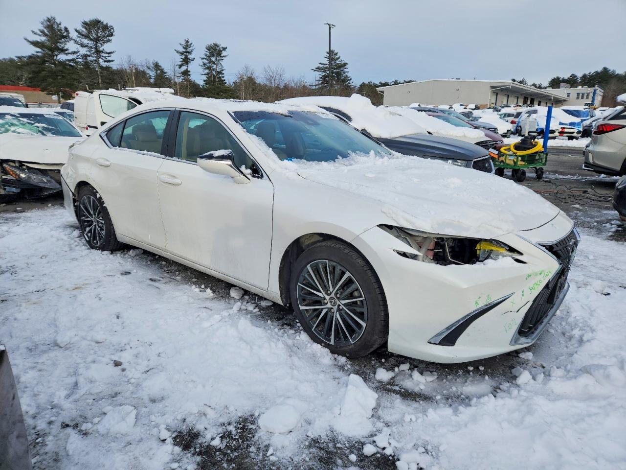 2022 LEXUS ES 250