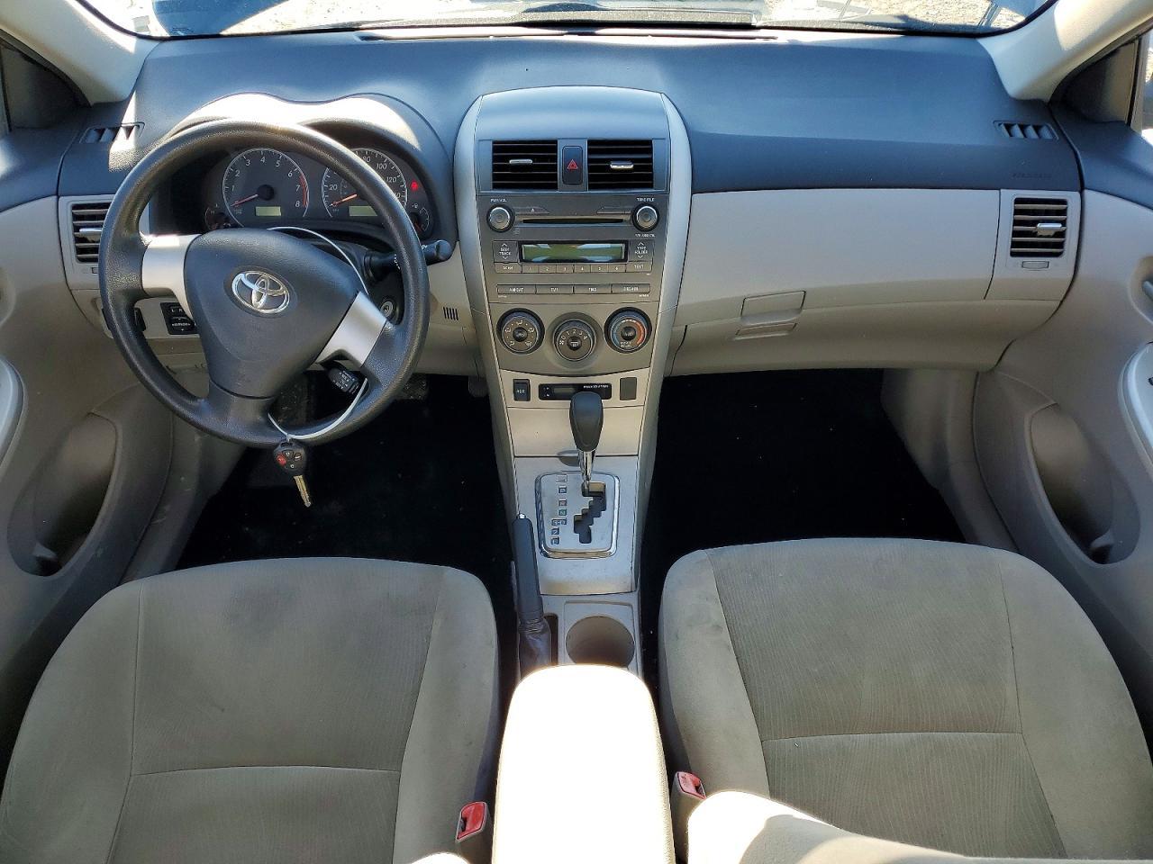 2011 TOYOTA COROLLA