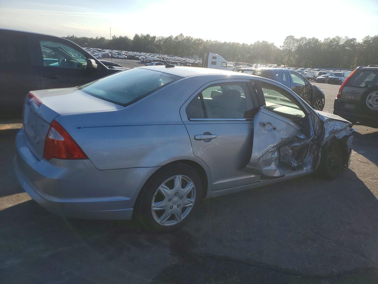 2010 FORD FUSION
