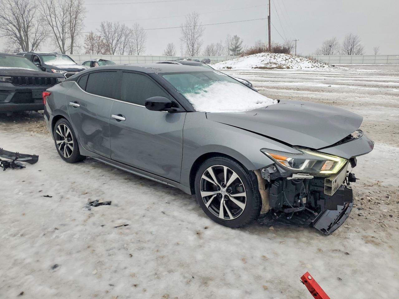 2017 NISSAN Maxima