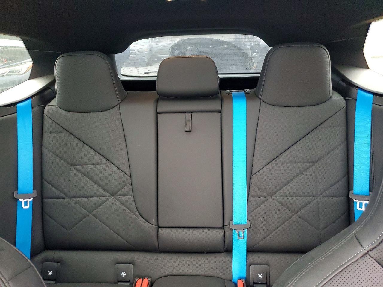 2024 BMW iX